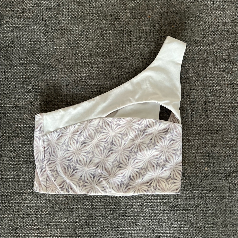 Wolves sports bra (reversible)